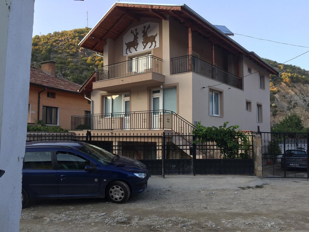 Elenite Guesthouse Гоце-Делчев Экстерьер фото
